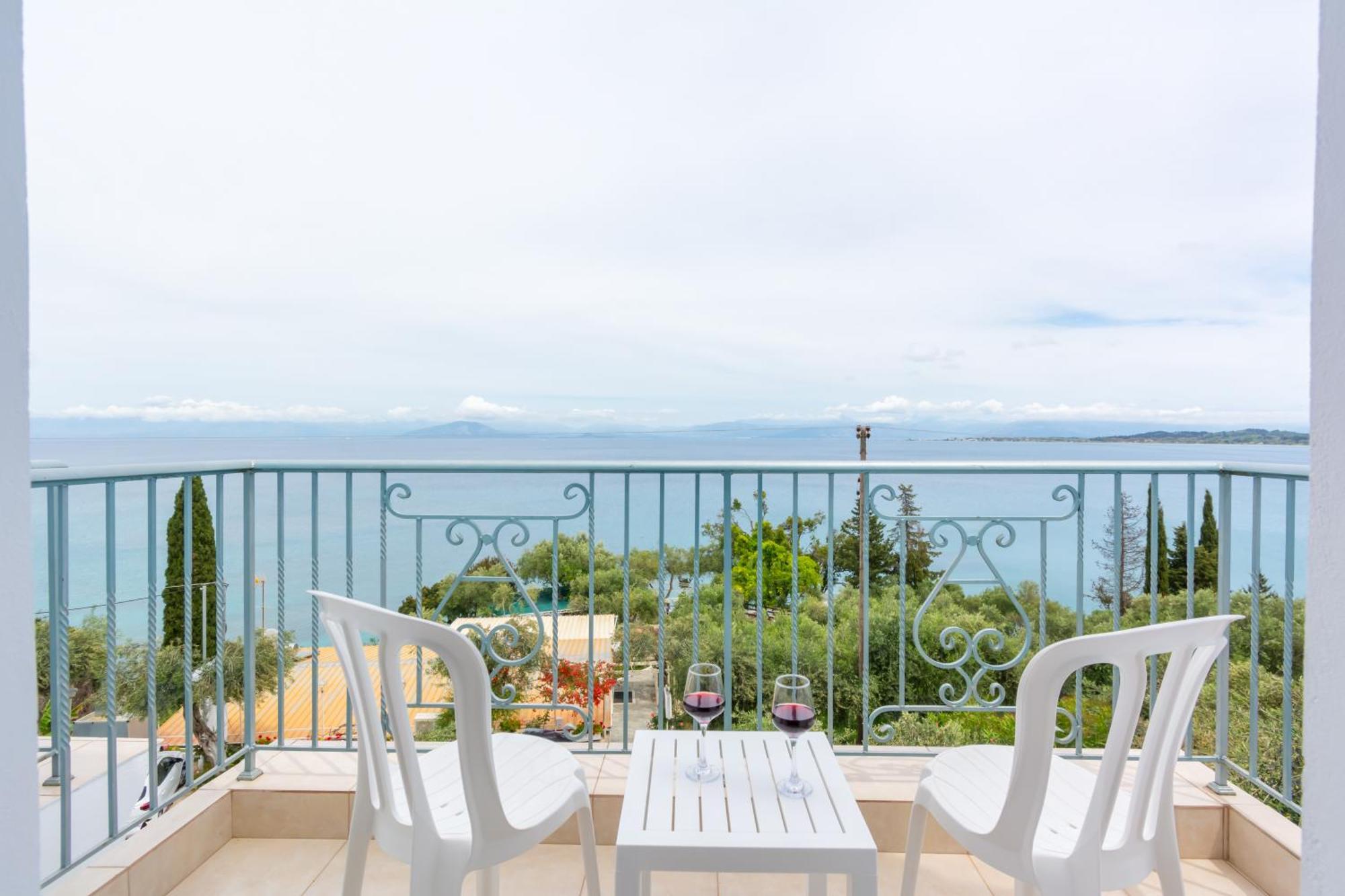Aparthotel Corfu Aquamarine Notos Habitación foto