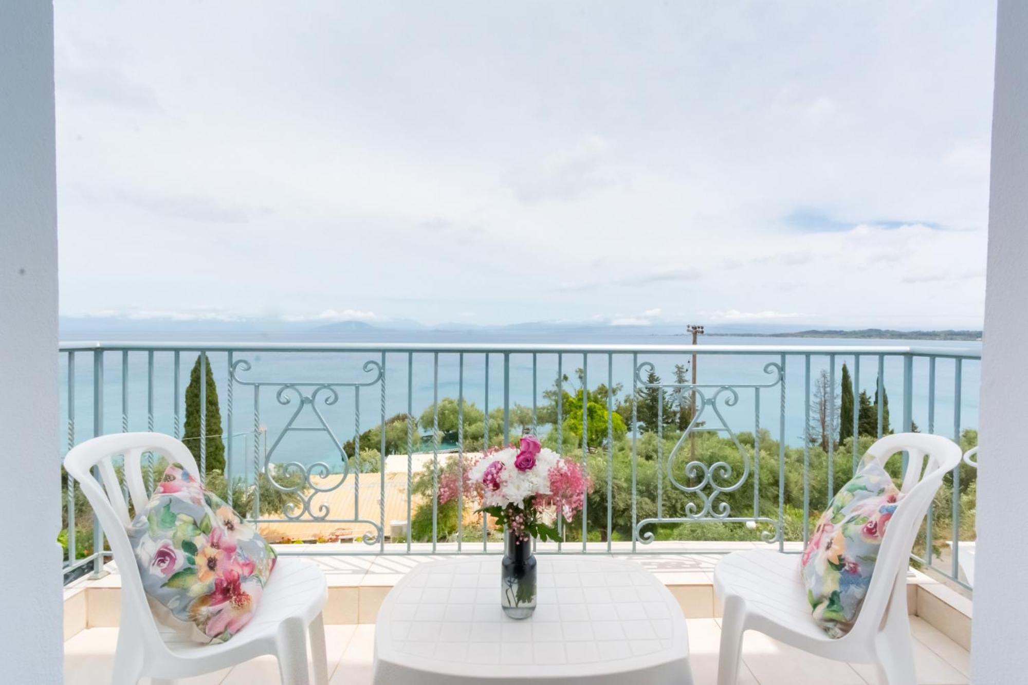 Aparthotel Corfu Aquamarine Notos Habitación foto